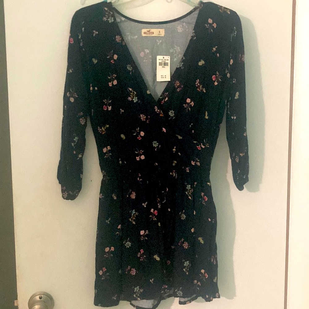 Cute Hollister romper